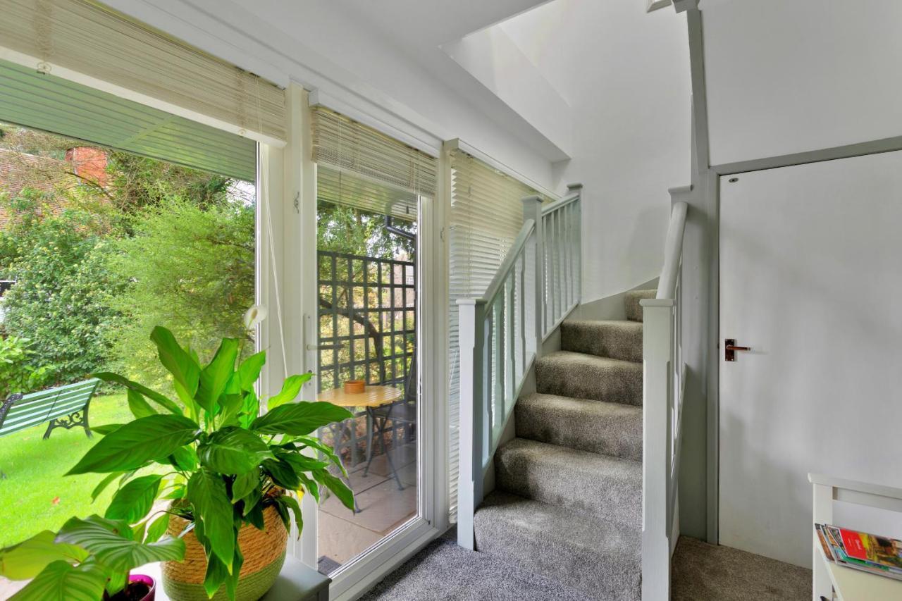 Finest Retreats - Springfields Apartman Canterbury Kültér fotó