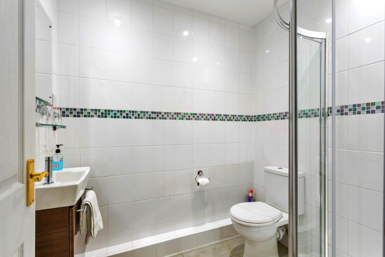 Finest Retreats - Springfields Apartman Canterbury Kültér fotó